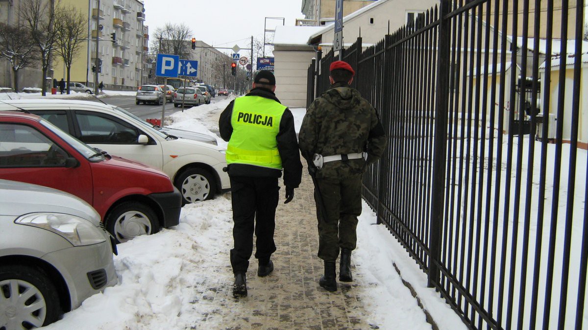 OWOCE WSPÓLNYCH PATROLI - POLICJI I WOJSKA