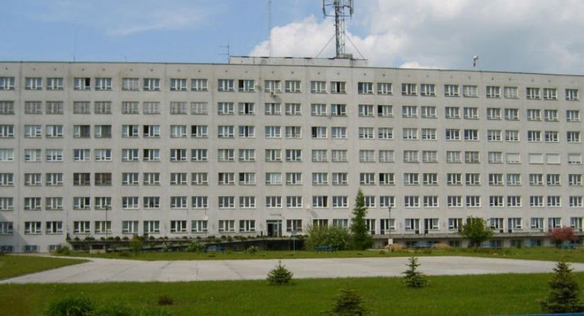 Jedenastu pacjentów z podejrzeniem zakażenia koronawirusem trafiło weekend do szpitala w Ciechanowie