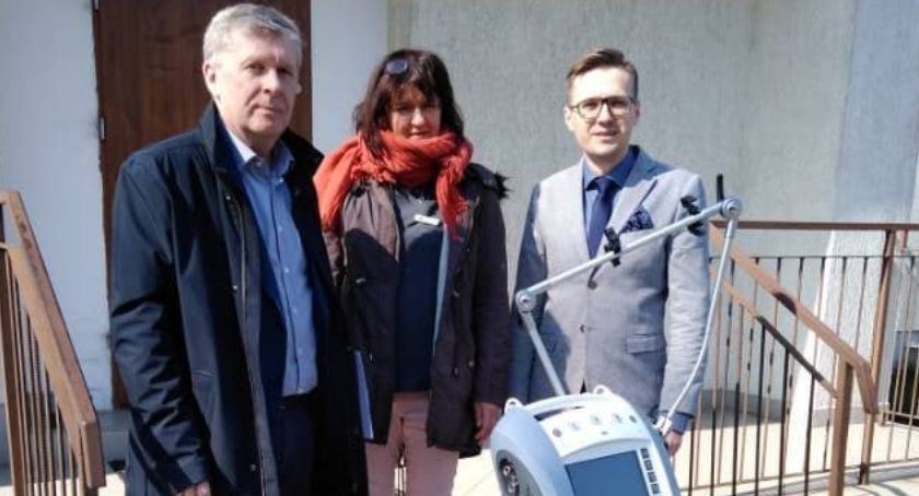 Kupili respiratory, namawiają do dzielenia się dobrem