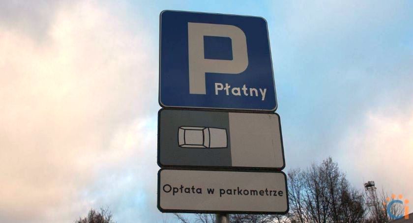 Zaniechanie opłat za parkingi, zamknięcie miejsc rekreacji - nowe zarządzenia prezydenta Ciechanowa