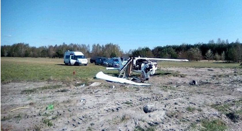 Samolot zahaczył o linię energetyczną i rozbił się. Na pokładzie był mieszkaniec Ciechanowa