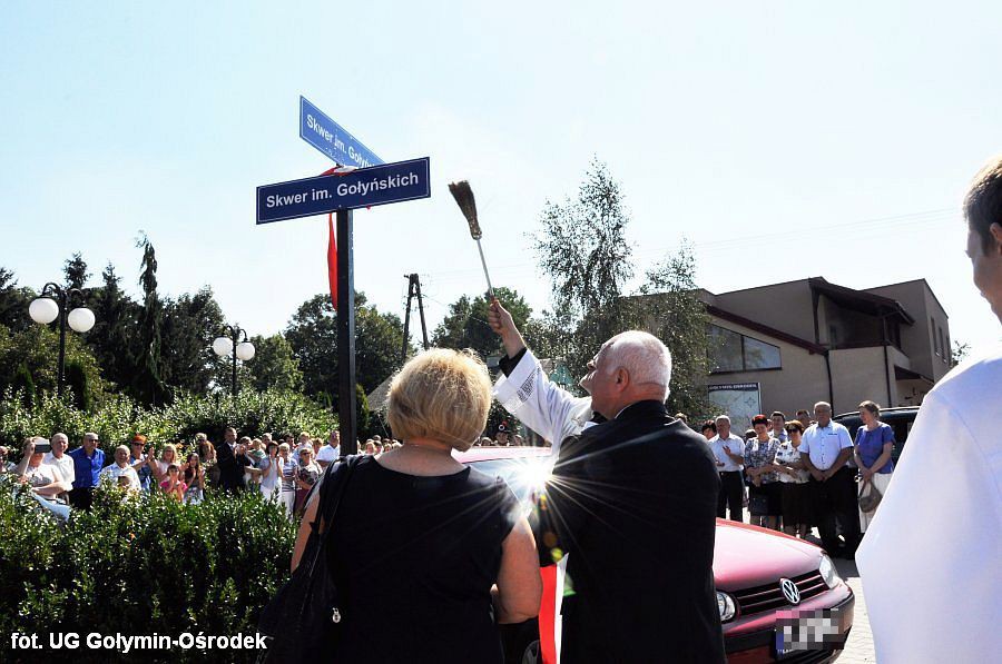 Skwer przed kościołem otrzymał nazwę