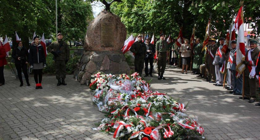 Symboliczne obchody Święta Konstytucji w Ciechanowie