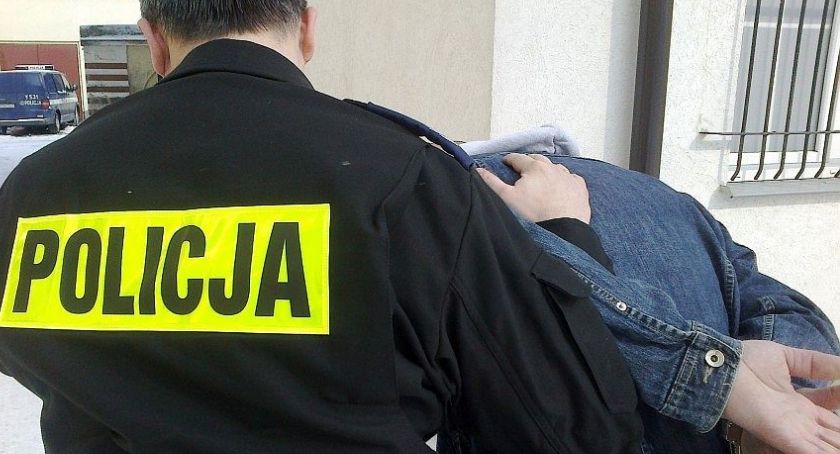 Czterech złodziei w rękach policji