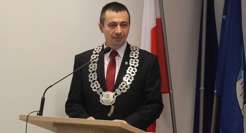 Czy przewodniczący Rady Miasta złamał prawo miejscowe?