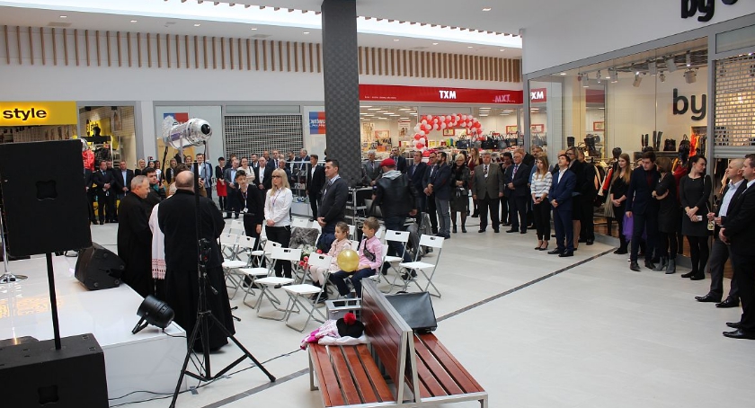 Centrum Handlowe Mrówka oficjalnie otwarte (zdjęcia)