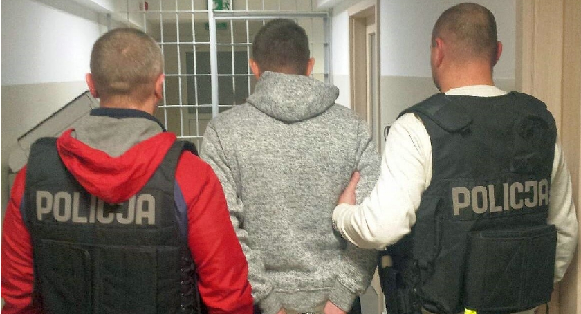 Oszukiwali w Ciechanowie, wpadli w Bydgoszczy. Wyłudzili ok. 300 tysięcy zł