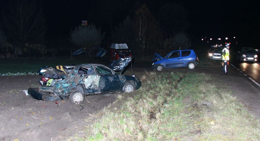 Daewoo dachowało i uderzyło w Seicento. Cztery osoby poszkodowane