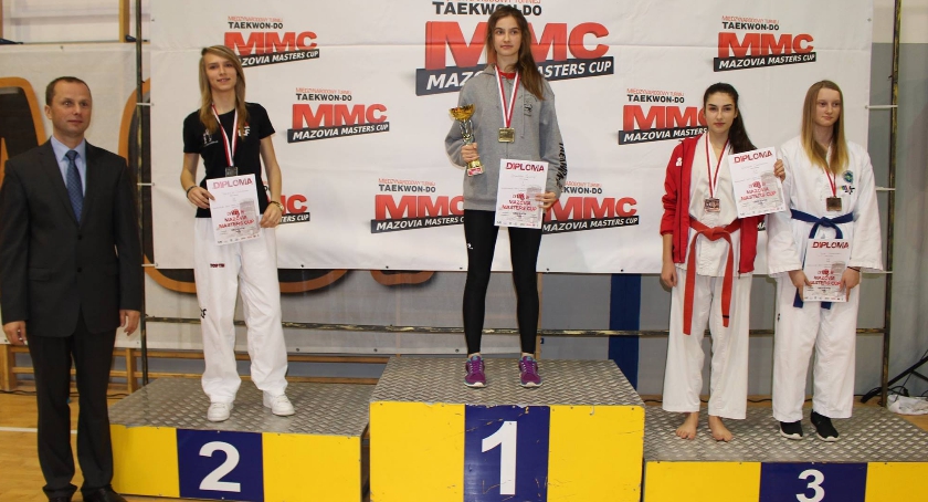Zawodnicy Matsogi Ciechanów medalistami międzynarodowego turnieju taekwondo