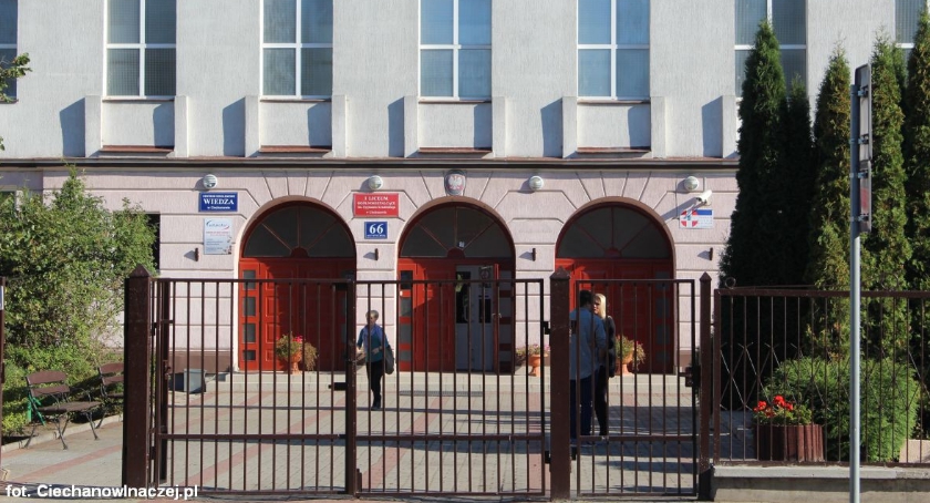 Szkoły ponadgimnazjalne z Ciechanowa przygotowane do reformy edukacji
