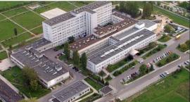 W ciechanowskim szpitalu ruszają szczepienia przeciw covid-19. Zgłosiła się ponad połowa pracowników