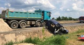 AKTUALIZACJA: Tragiczne informacje z miejsca wypadku w gminie Glinojeck [zdjęcia]