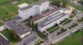 Tragedia w szpitalu w Ciechanowie. Mężczyzna wyskoczył z okna