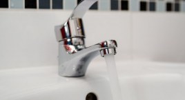 Znów problemy z wodą. Nie nadaje się ani do picia, ani do mycia