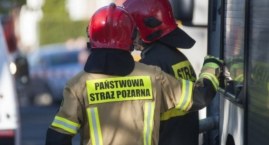 Dzieci uwięzione w windzie na terenie Ciechanowa