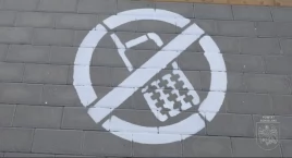 Przy przejściach dla pieszych w Ciechanowie mają pojawić się ostrzegawcze piktogramy
