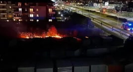 Pożar przy bloku na ul. Witosa w Ciechanowie [zdjęcia]