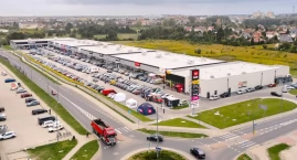 Nowe centrum handlowe w Ciechanowie. M Park oficjaln…