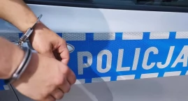 Chodził po ulicy w Ciechanowie i dziwnie się zachowy&hellip;
