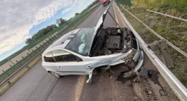 Poranne zdarzenie drogowe. Kobieta straciła przytomność