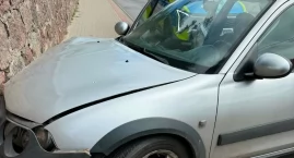 Tak wyprzedzał, że uderzył w ogrodzenie cmentarza w &hellip;