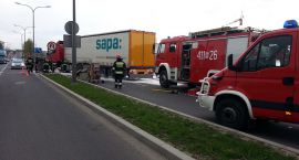 Tir uderzył w Hondę na ul. Mleczarskiej (zdjęcia)