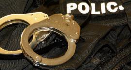 Małżeństwo kradło w ciechanowskim markecie. Zatrzymał ich policjant po służbie