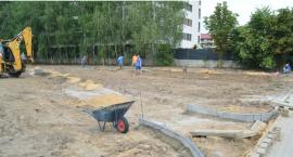 Re:W centrum Ciechanowa powstaje skwer sensoryczny