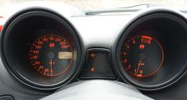 Ciechanowska policja ujawniła pierwsze auta z cofniętymi licznikami. Rekord to ok. 470 tys. km!