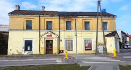 Miasto chce przebudować budynek przy ul. Fabrycznej. Ma tam powstać m.in. bar mleczny