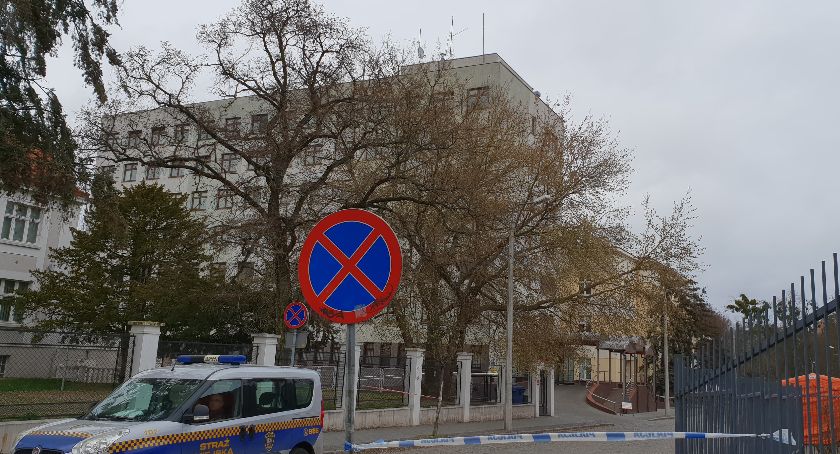 Koronawirus. Nie żyje pielęgniarka ze szpitala zakaźnego w Toruniu