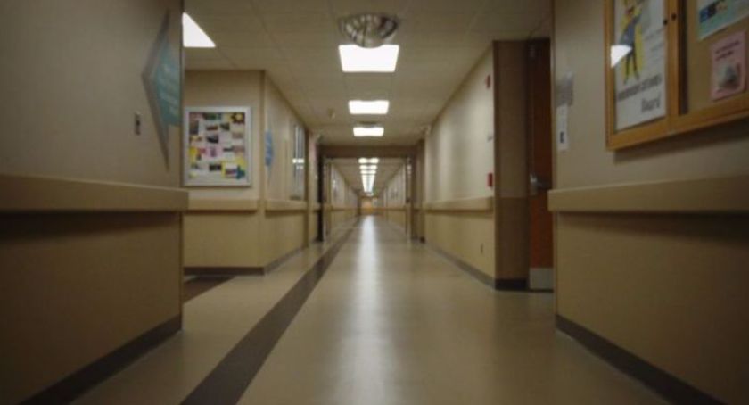 Pacjent szpitala dziecięcego z koronawirusem. Oddział odizolowany