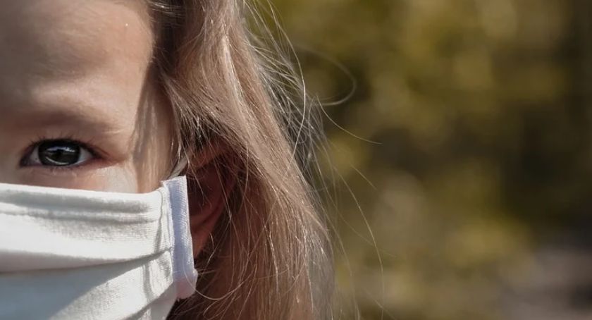 Koronawirus. Epidemia w Toruniu i regionie wyraźnie wyhamowuje