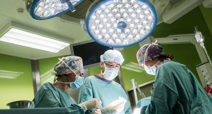 Szpitale w Toruniu otrzymają wsparcie na walkę z COVID-19