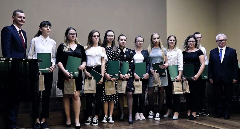 Starostwo Powiatowe nagrodzi najzdolniejszych uczniów z regionu