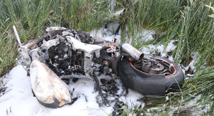 Śmiertelny wypadek pod Toruniem. Nie żyje 44-letni mężczyzna [FOTO]