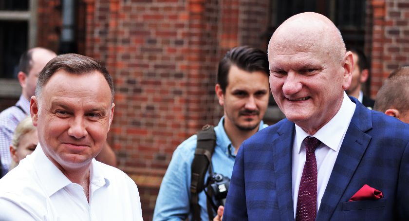 Niespodziewana wizyta na początek tygodnia. Andrzej Duda gościł w Toruniu [FOTO]