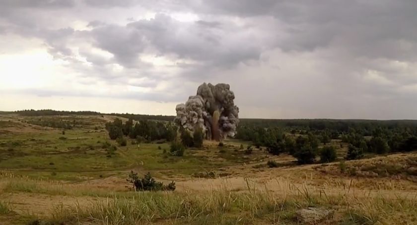 Ogromny huk w Toruniu. Powód? 250-kilogramowa bomba z Warszawy