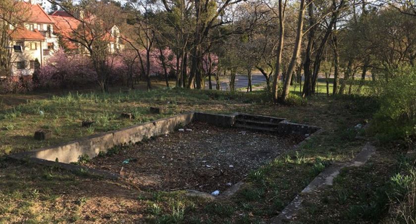 Ślady pracy saperów odkryte po latach w Toruniu