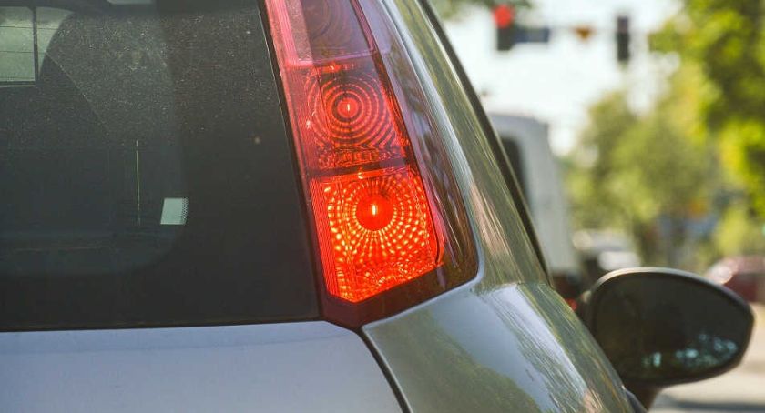 Dramat na toruńskim Jarze. Pijany kierowca potrącił rodzinę