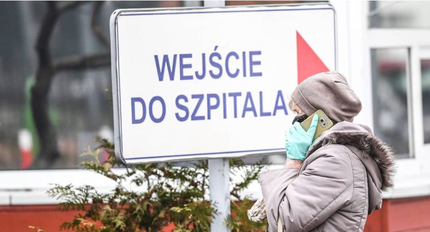 Pielęgniarka ze szpitala miejskiego w Toruniu zakażona koronawirusem