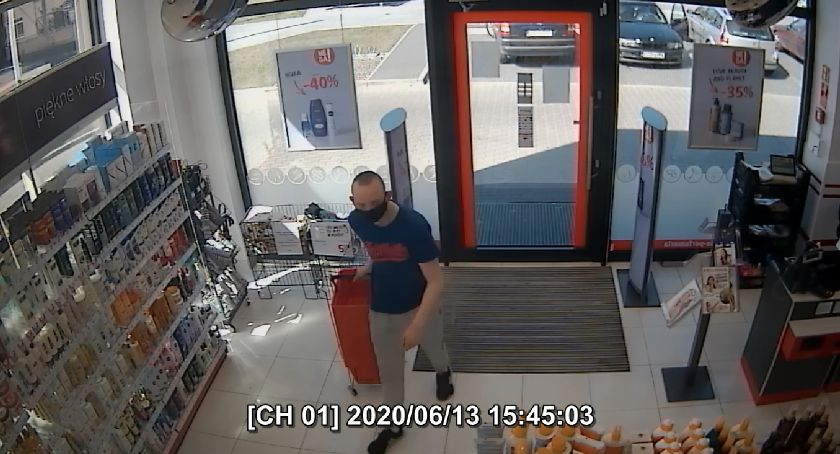Okradł drogerię w Lubiczu Górnym. Rozpoznajesz go? [FOTO]