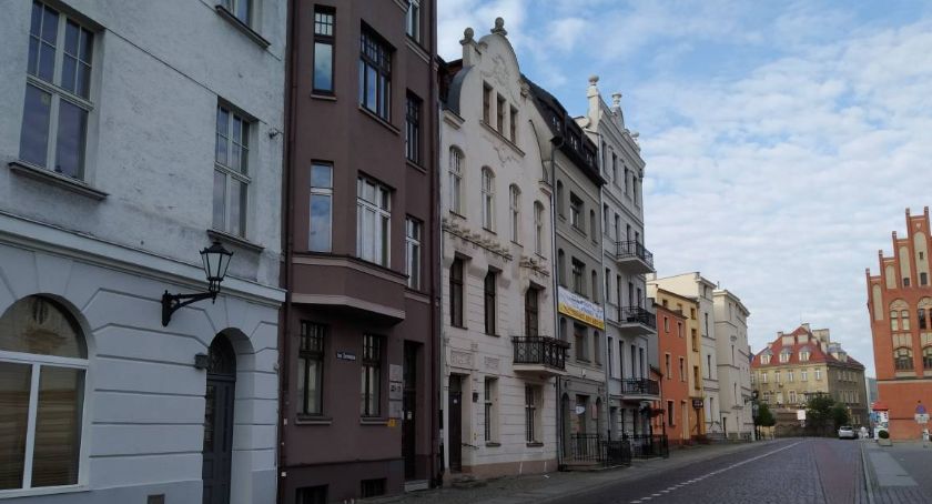 Zabytkowa kamienica na Starówce została sprzedana za ponad 1,3 mln zł [FOTO]