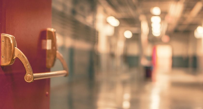 Ognisko koronawirusa w szpitalu powiatowym w Chełmży. Zakażeni pacjenci i pracownicy