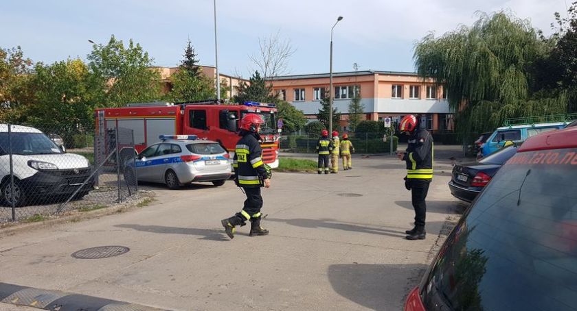 Ewakuacje szkół i przedszkoli w Toruniu [FOTO]