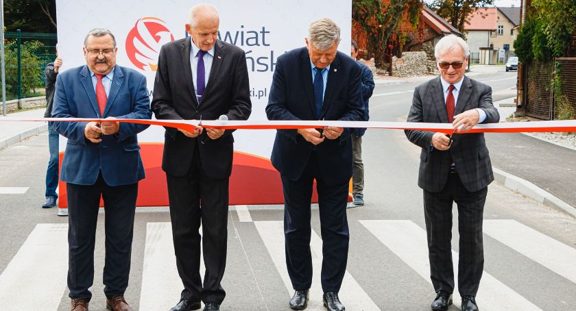 400-metrowy odcinek drogi w gminie Łubianka oddany do użytku. Kosztował 2 mln zł