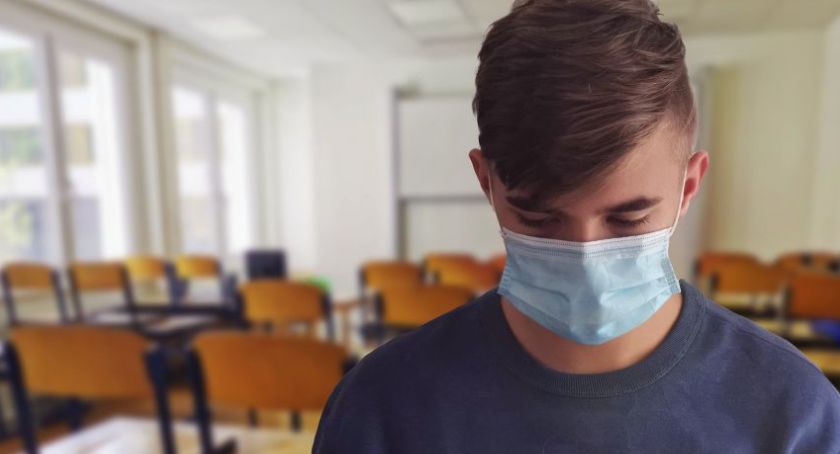 Koronawirus. Kolejne podstawówki w Toruniu zawieszają zajęcia