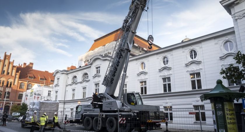 Teatr Horzycy przechodzi gruntowny remont za 11 mln zł [FOTO]