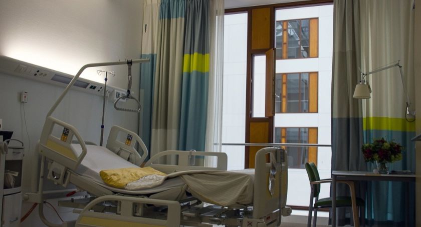 Koronawirus. Tragiczne dane ze szpitala zakaźnego w Toruniu