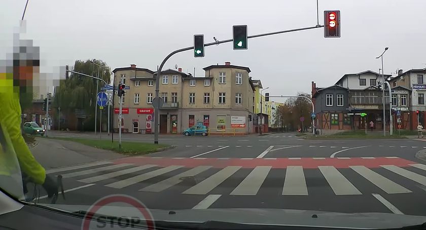 „Stop Cham” z Torunia. Kłótnia rowerzysty z kierowcą